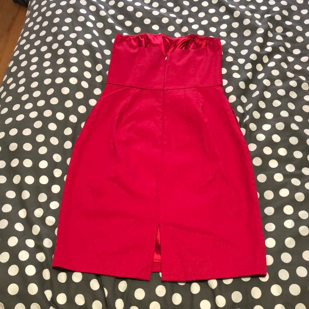 Strapless dress,perfect for a wedding/formal event